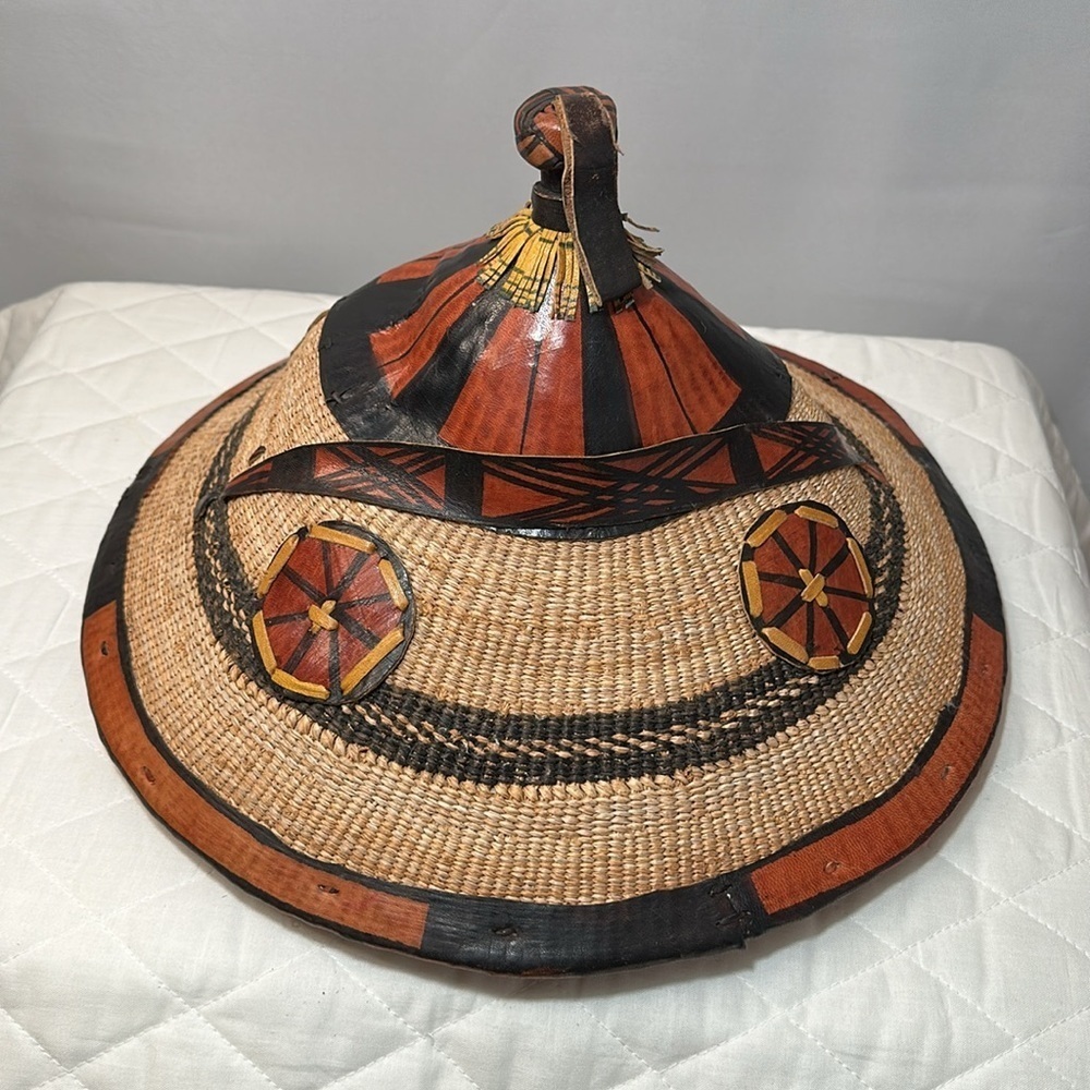 Vintage Handcrafted African Conical Fulani Woven Straw Hat Tribal Leather Trim - Picture 6 of 9